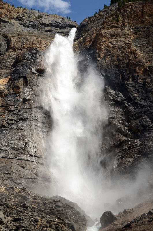 26 Takakkaw Falls In Yoho